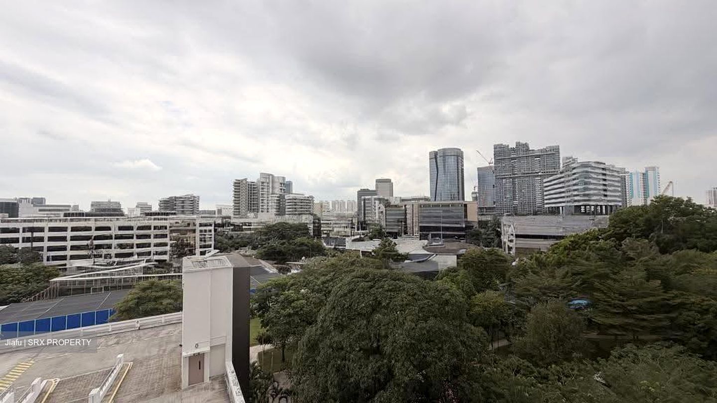 Blk 285C Toh Guan Road (Jurong East), HDB Executive #606683691